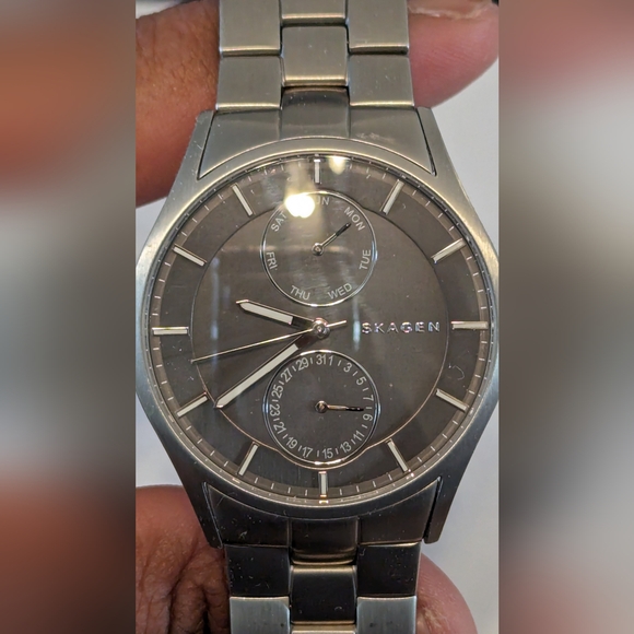 Skagen Holst Steel Link Watch - Picture 3 of 6
